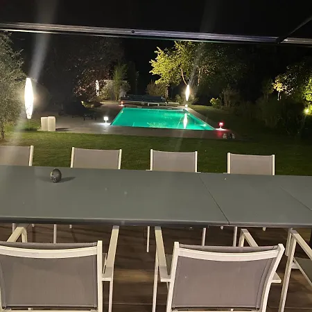 فندق مبيت وإفطار De La Meuse *